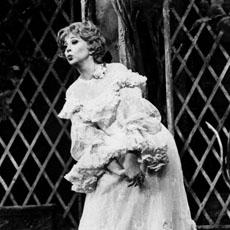 Beverly Sills, 1929-2007: a beautiful voice for opera and the arts