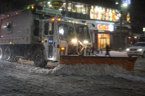 美國紐約遭遇史上最強暴風雪