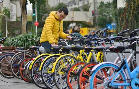 老外在中國：共享單車