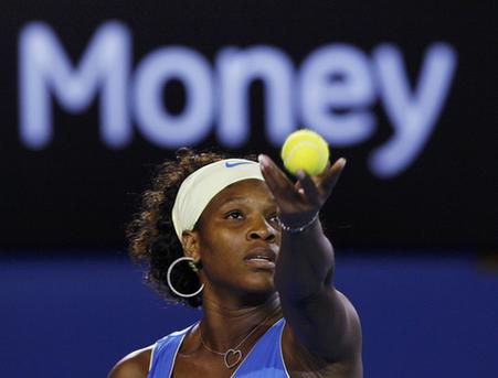 Serena moves on with Australia Open