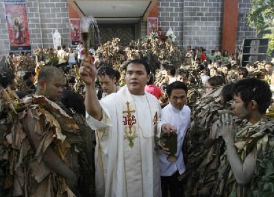 Filipinos celebrate Feast of Saint John